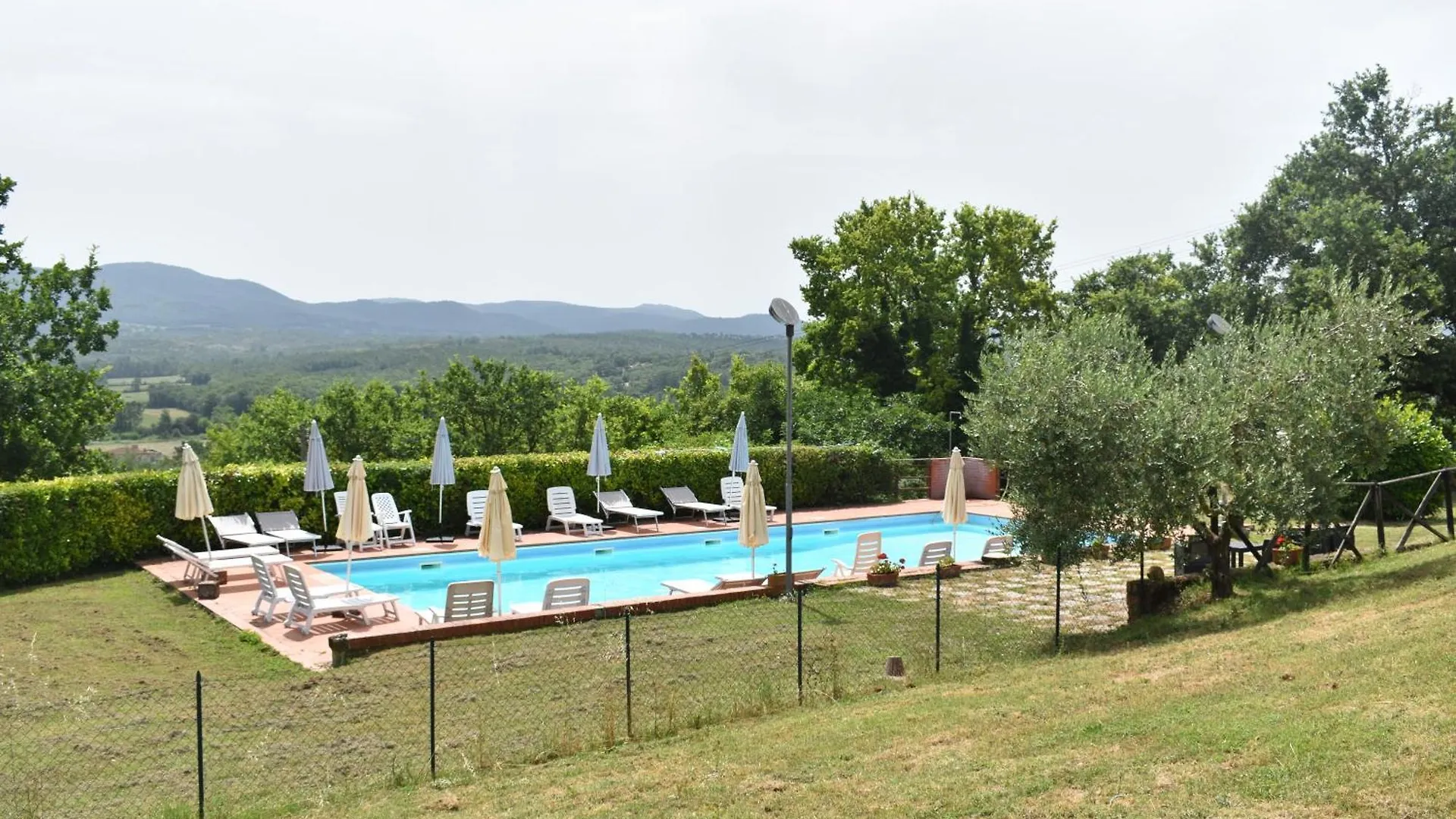 Holiday home Rustico Con Jacuzzi In Toscana Lano