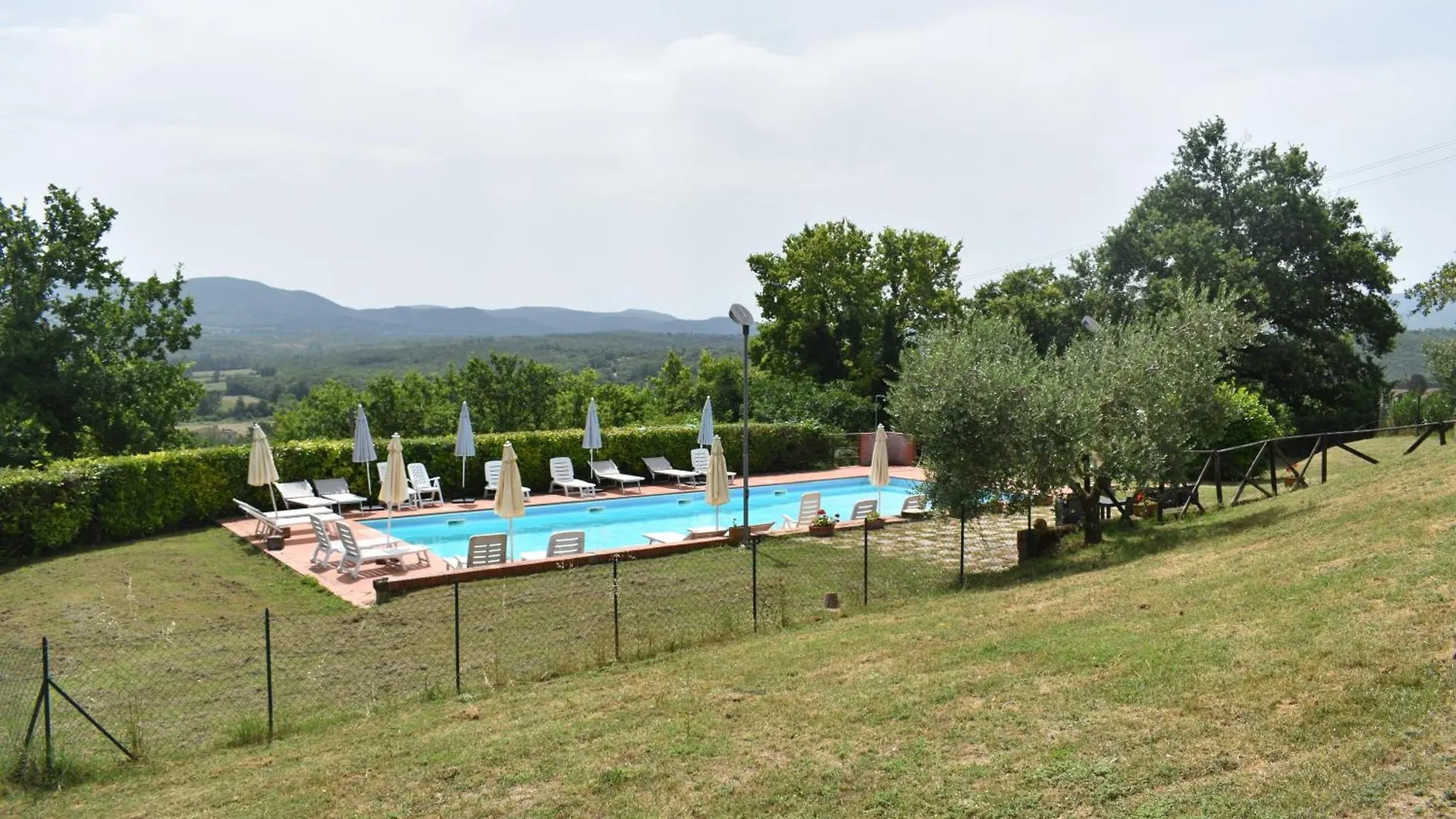 Rustico Con Jacuzzi In Toscana Lano Italy