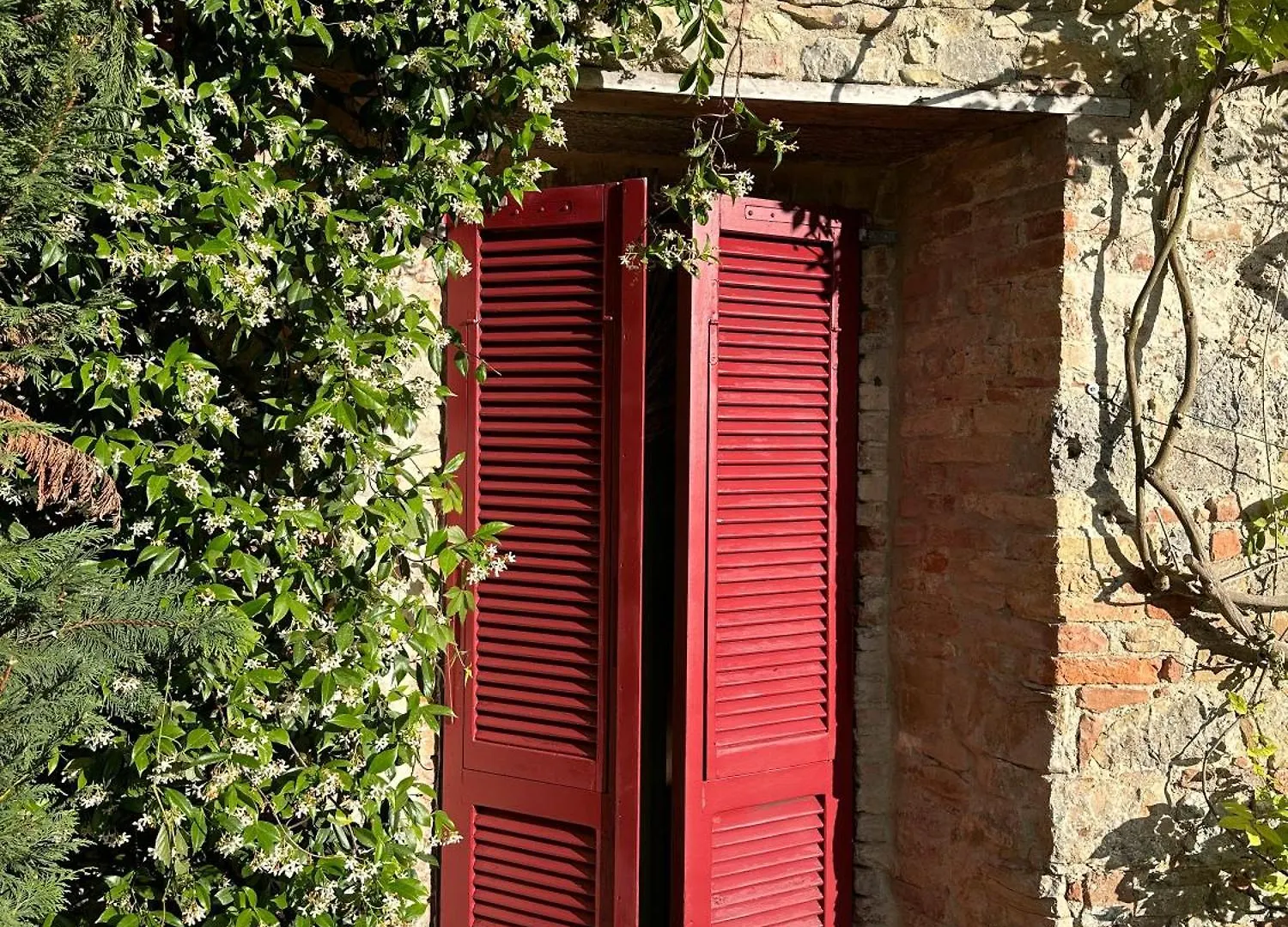 Dom wakacyjny Rustico Con Jacuzzi In Toscana Lano
